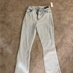 Abercrombie & Fitch Curve Love Ultra High Rise Slim Straight Jean with Split Hem